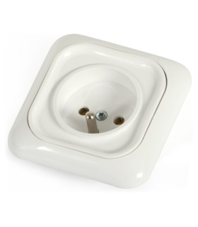 Gniazdo pojedyncze z bolcem uziemiającym P/T 2P+Z 16A/230V